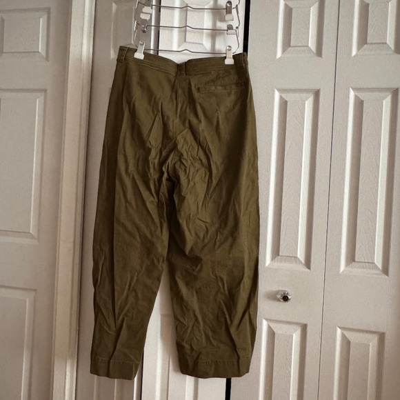 Old Navy Extra High Waisted Barrel Wide Leg Pants in Satin Moss - Picture 4 of 5